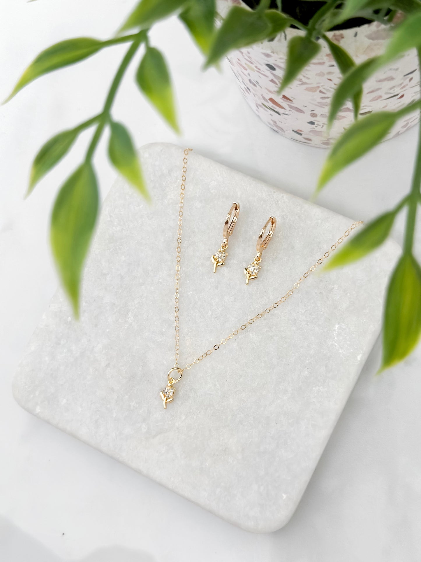 Tulip Necklace and Earring (Gold Filled)