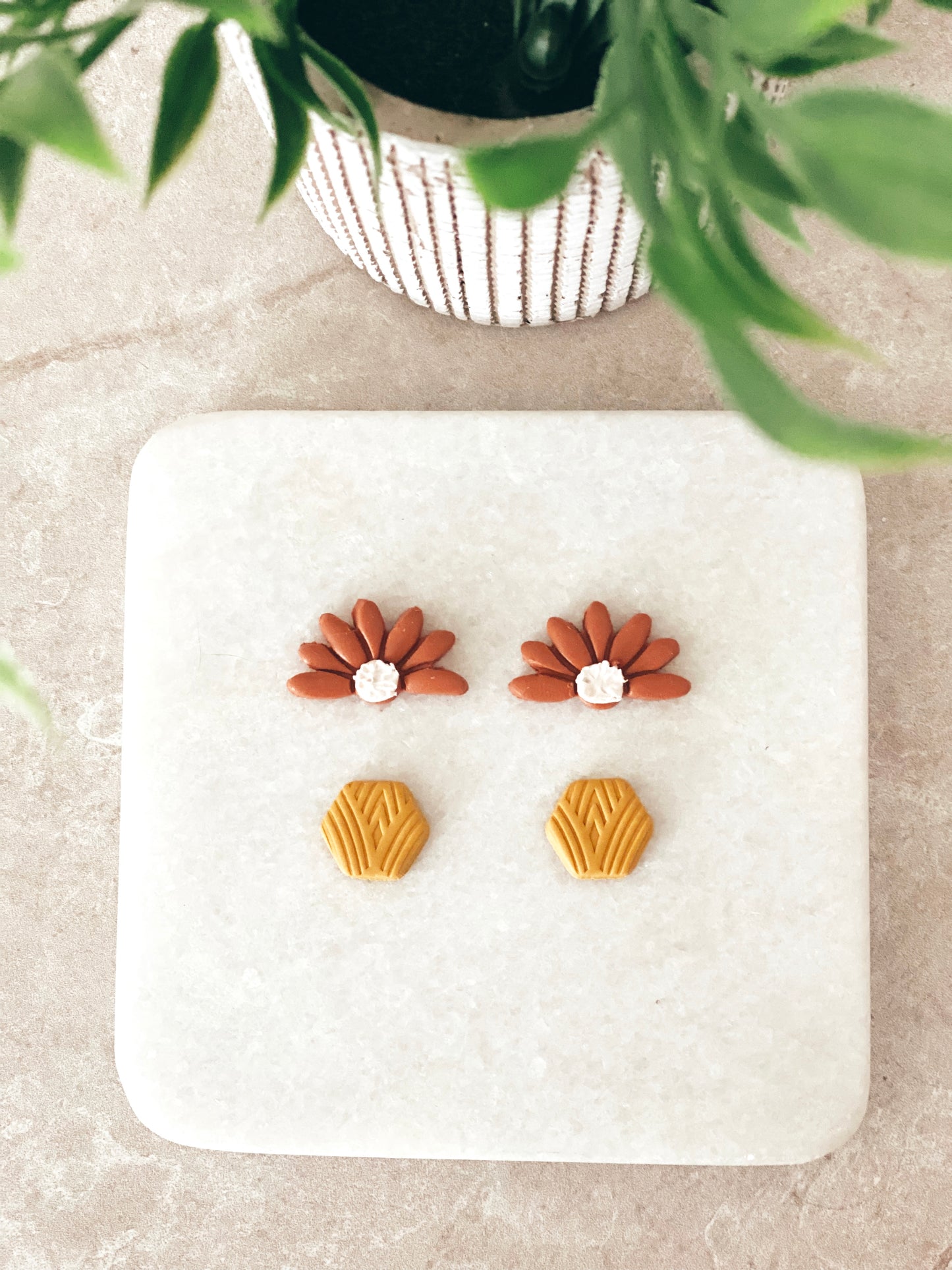 Studs Wholesale