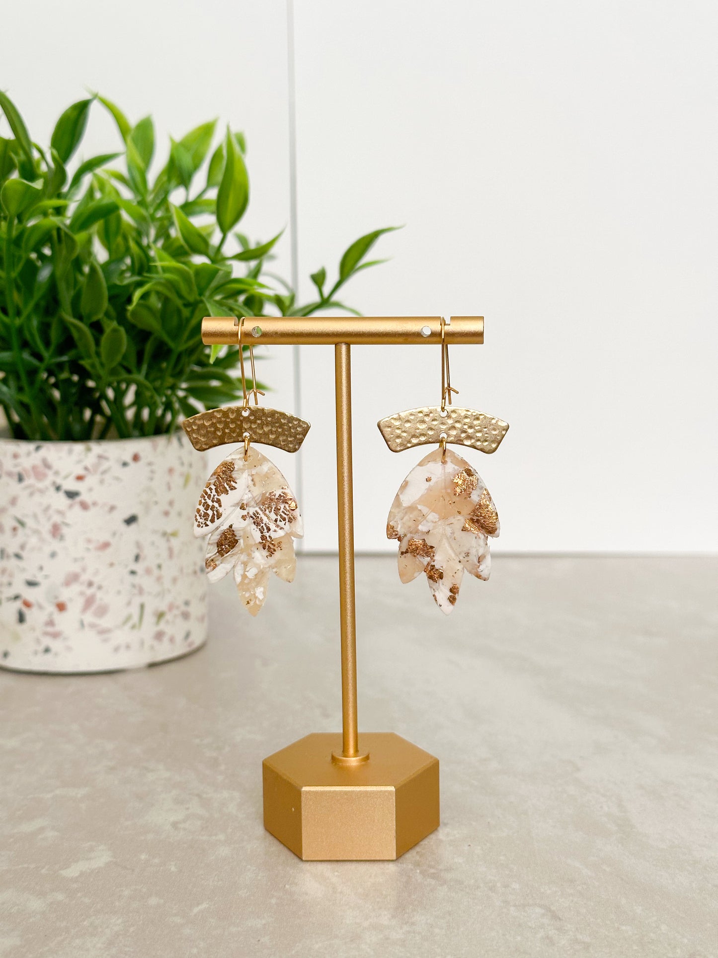 Juliet Dangle