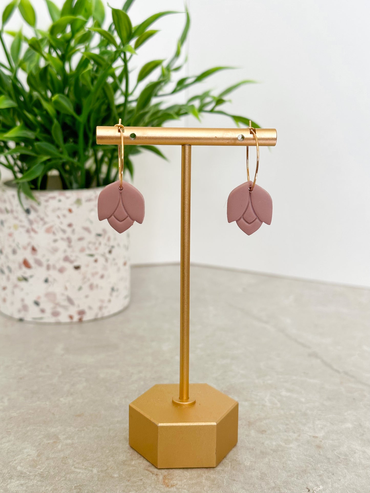 Tulip Hoop