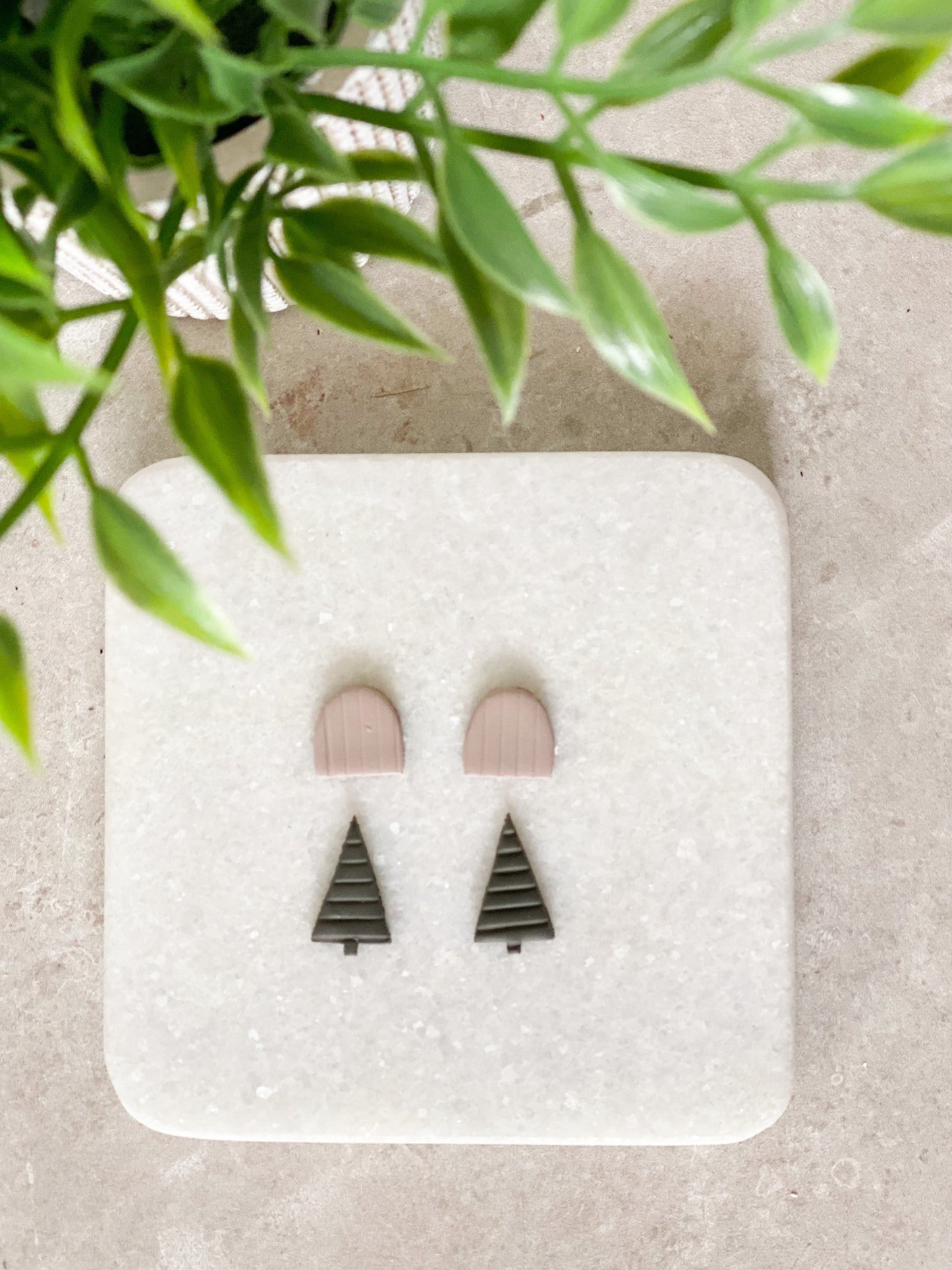 Wholesale Holiday Studs