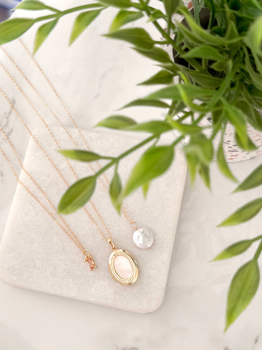 Chunky Pearl Necklace