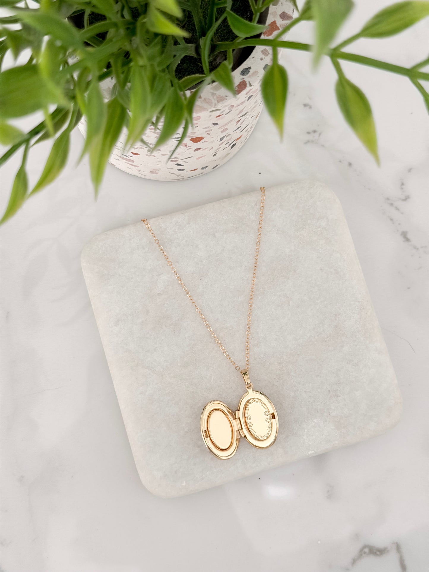 Gold Filled MOP Oval Locket