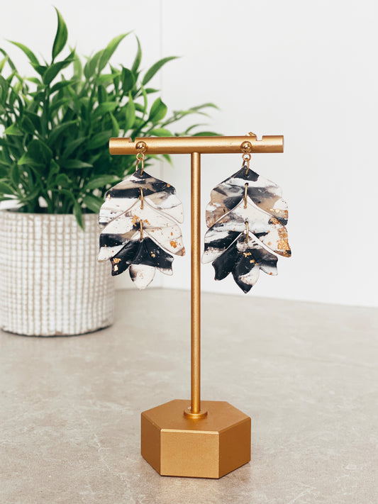 Black and Gold Marbled Adaline