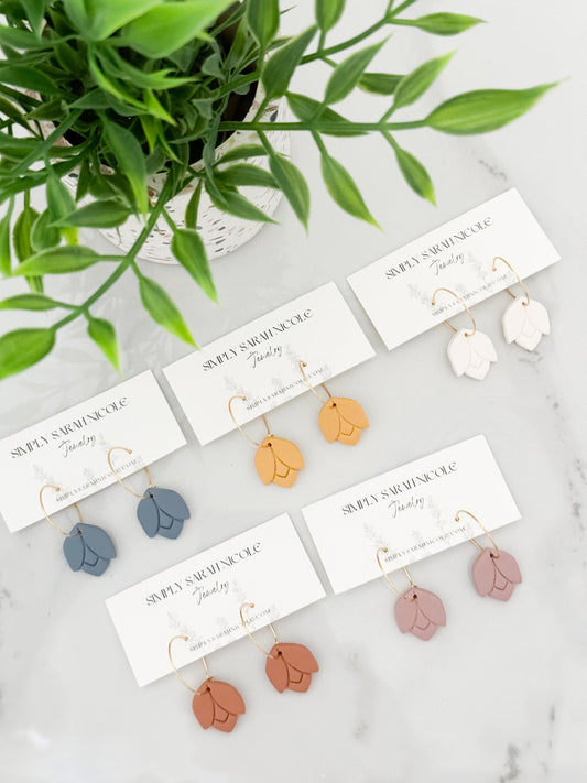 Wholesale Tulip Hoop