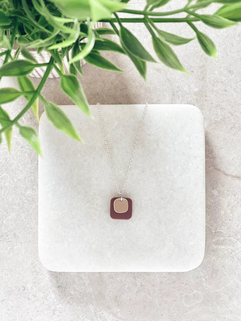Maroon Simple Square Necklace